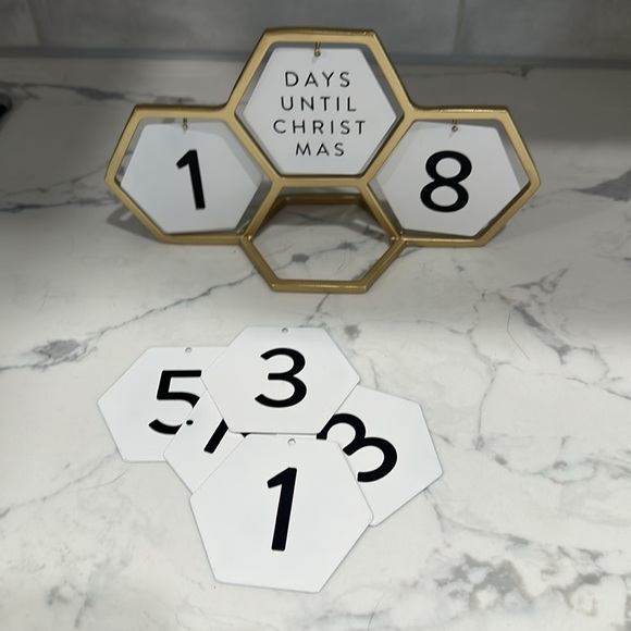 DaySpring Candace Cameron Bure Geometric Countdown Calendar 8 interchangeable - Picture 2 of 2